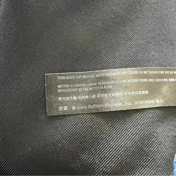 Free People FP Movement Black Shiny Leggings Pants Size Small Urban Outfitters - Picture 6 of 16